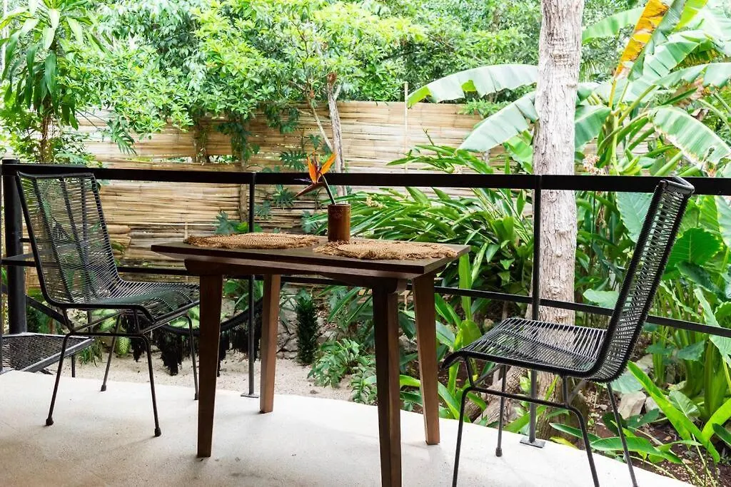 Casa de Férias Zen Canto Villa Tuuch :: May The Jungle Be With You Tulum México